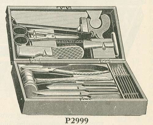 Disseksjonssett.
&quot;Standard Catalogue of Physiological Instruments and Apparatus, vol II&quot;, Baird &amp;#38; Tatlock. London 1922.