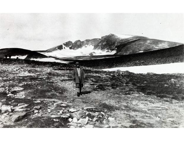 Thekla var glad i fjellet helt fra barndommen i Vågå. Hun forsket på fjellplanter og beholdt kjærligheten til fjellet hele livet.